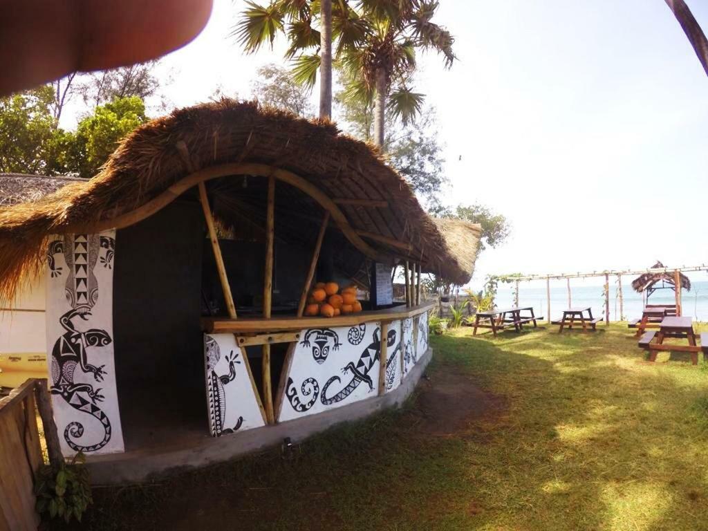 Hotel Guitar Bay Arugam Bay Esterno foto
